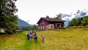 2017-07-11 · 10:54 · Cham'kid À dos d'âne Charousse · Alpes, Massif du Mont-Blanc, Vallée de Chamonix, FR · GPS 45°54'4.56'' N 6°45'50.57'' E · Altitude 1202m