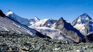 2016-09-02 · 10:09 · Cabane de Tracuit Turtmanngletscher · Alpes, Alpes valaisannes, Vallée d'Anniviers, CH · GPS 46°7'48.07'' N 7°40'58.04'' E · Altitude 3216m